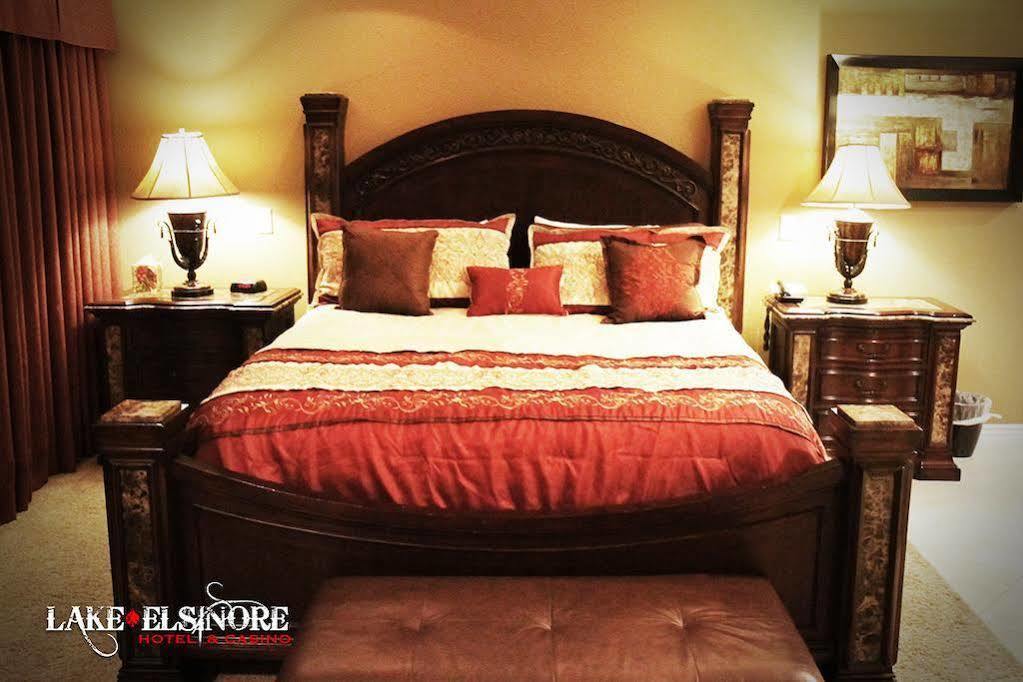 Econo Lodge Lake Elsinore Casino Extérieur photo